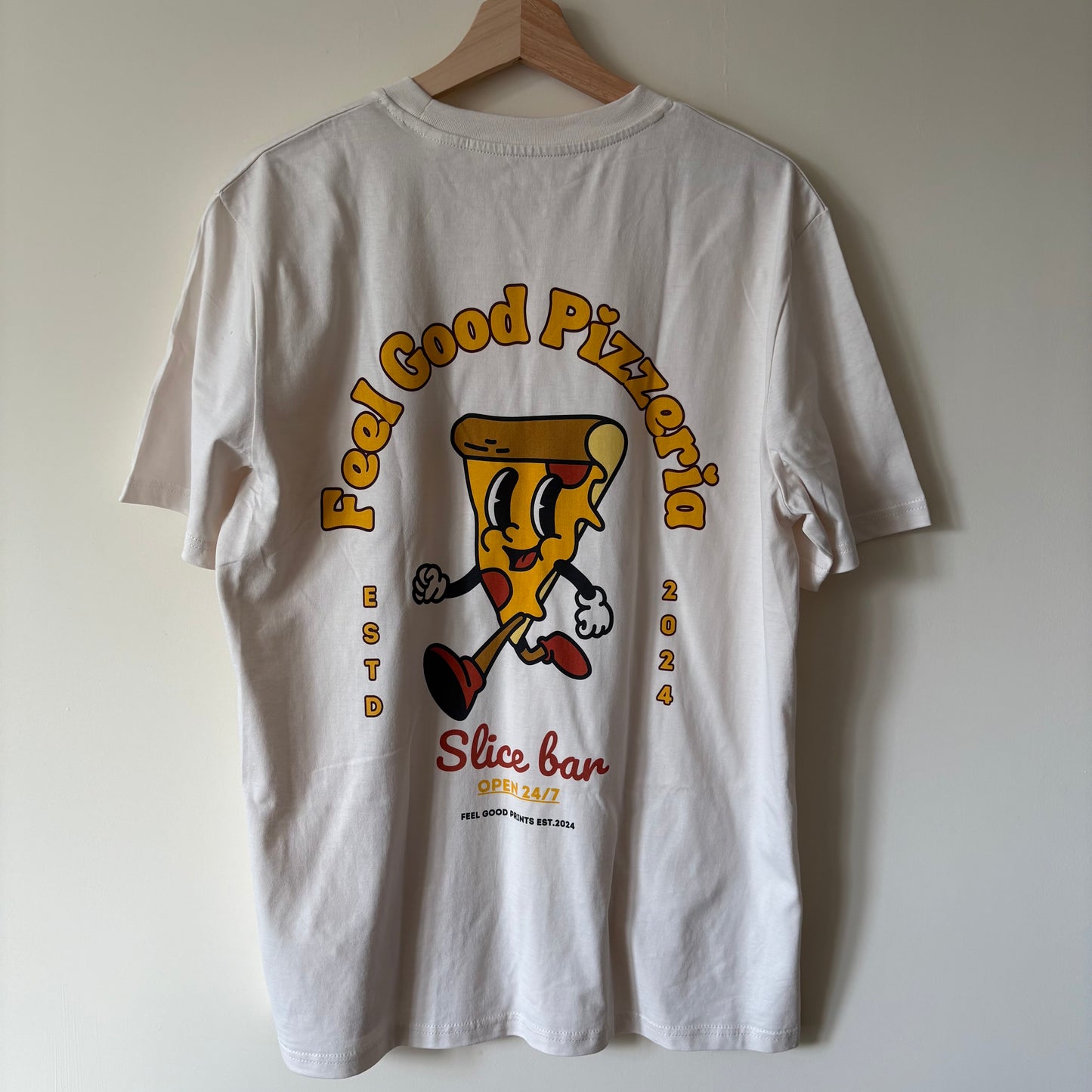 Pizza T-Shirt | Unisex T-shirt | Retro Graphic | 100% Organic Cotton