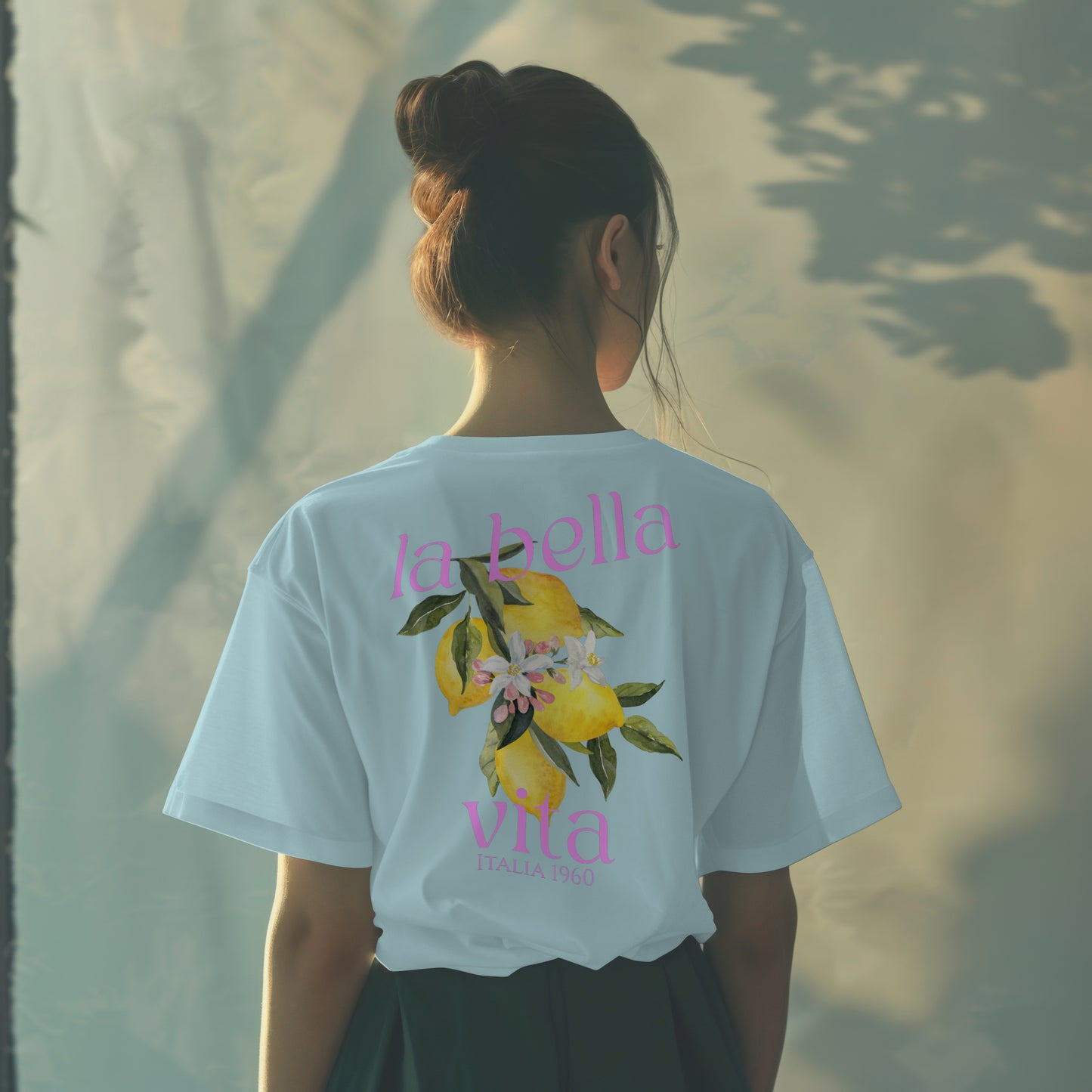 La Bella Vita T-Shirt - Unisex Graphic T-shirt - 100% Organic Cotton